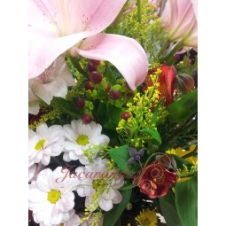 Centro de flores primaverales